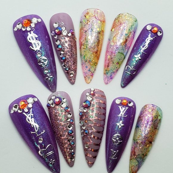 Chameleon Luxury Gel Press on Nails " Purple Chameleon " - Picture 3 of 15